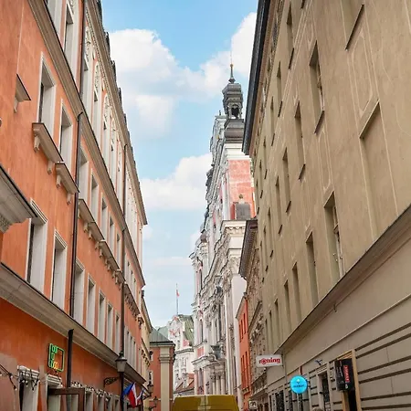Apartmán Sunny In The Heart Of Old Town By Renters Poznaň