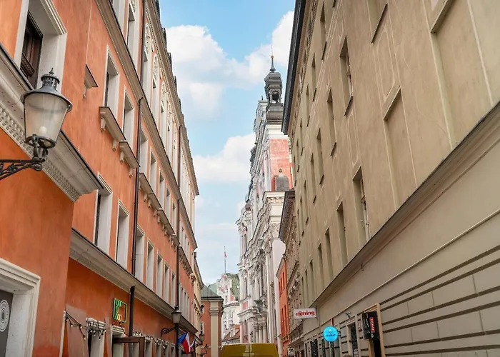 Апартаменты Sunny In The Heart Of Old Town By Renters Познань